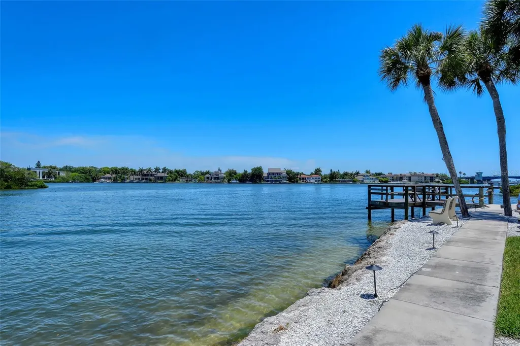 1257 S Portofino Drive Sarasota FL 34242
