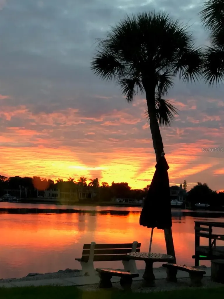1257 S Portofino Drive Sarasota FL 34242