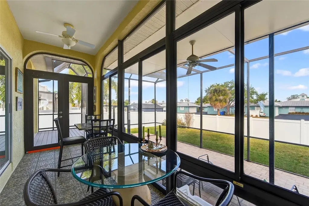 901 Shagos Drive Apollo Beach FL 33572