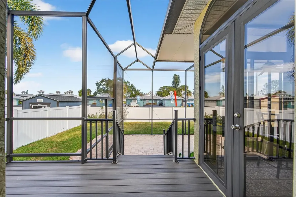 901 Shagos Drive Apollo Beach FL 33572