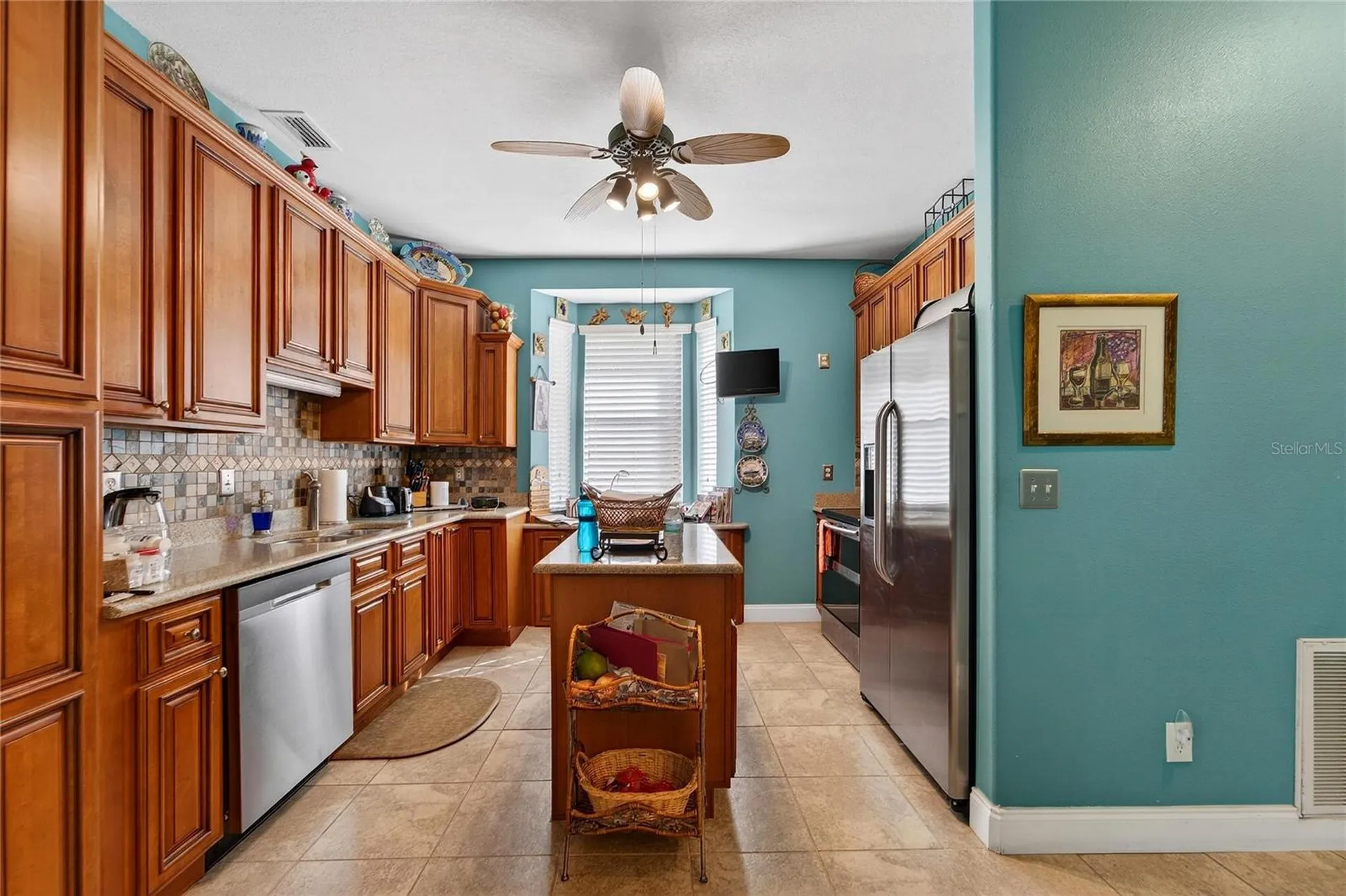 901 Shagos Drive Apollo Beach FL 33572