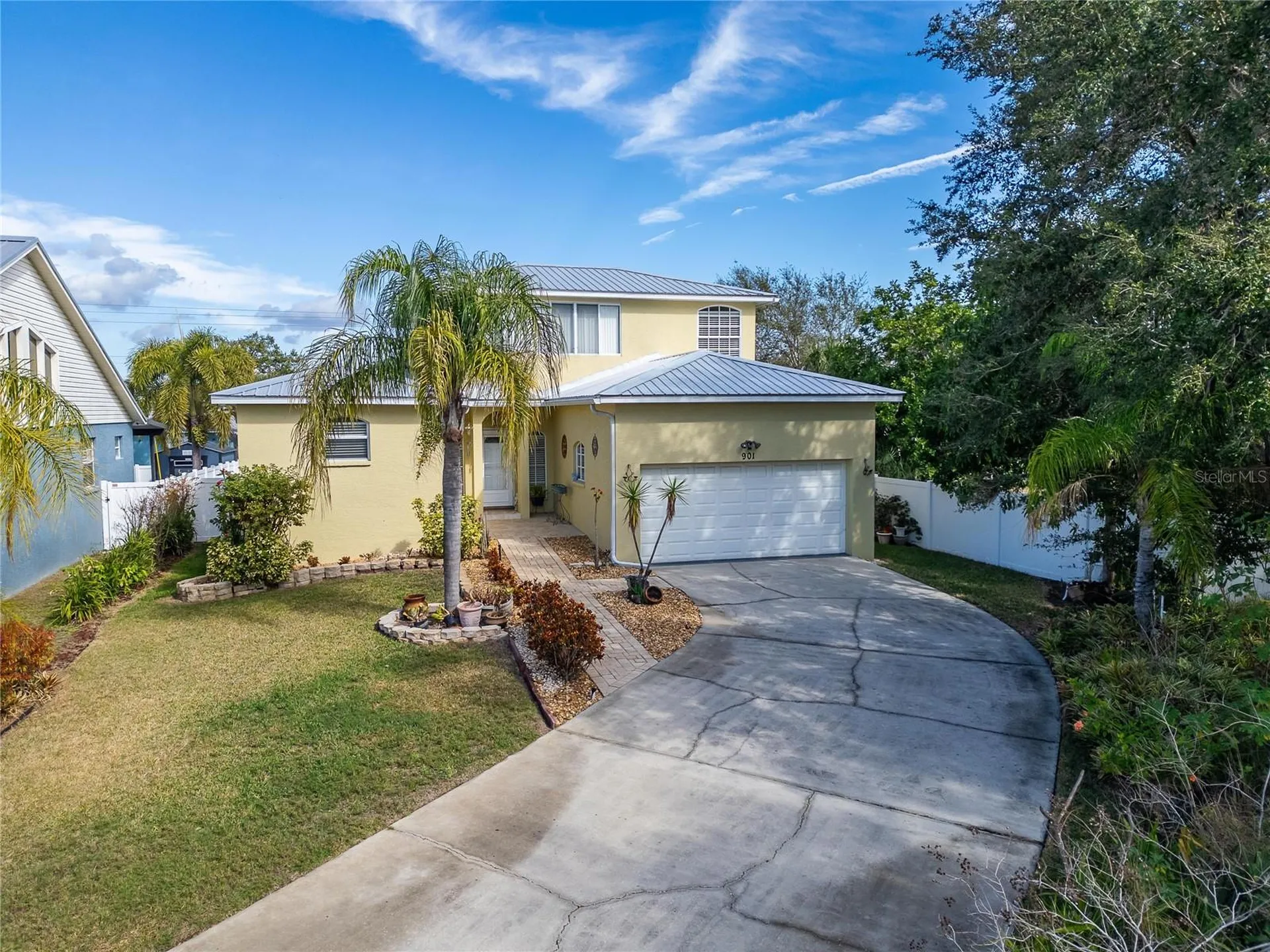 901 Shagos Drive Apollo Beach FL 33572