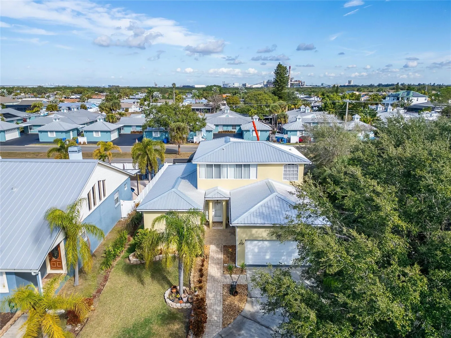 901 Shagos Drive Apollo Beach FL 33572