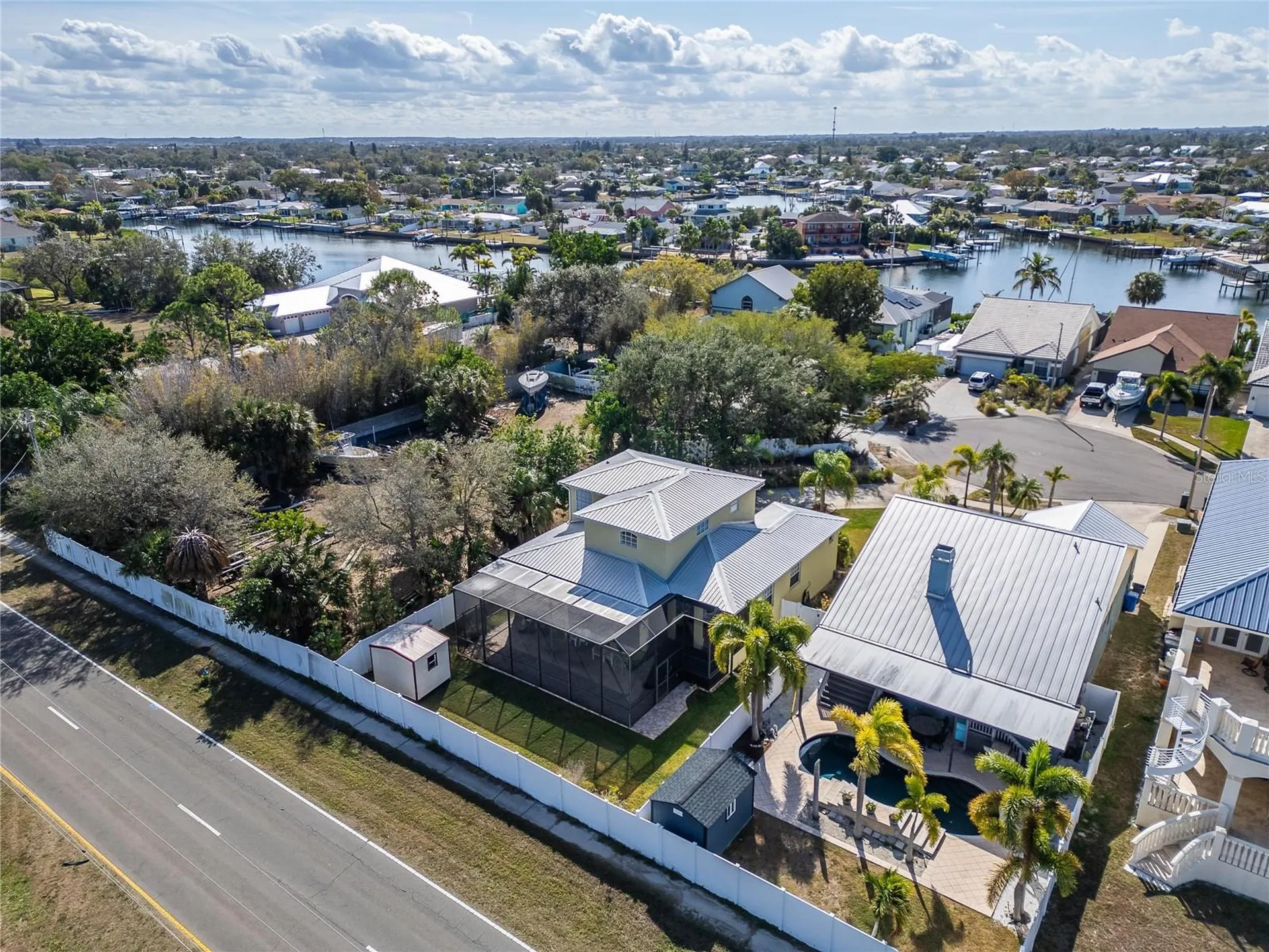 901 Shagos Drive Apollo Beach FL 33572