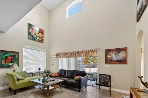 901 Shagos Drive Apollo Beach FL 33572