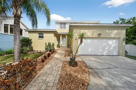 901 Shagos Drive Apollo Beach FL 33572