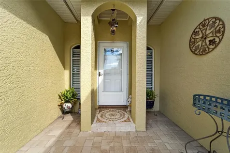 901 Shagos Drive Apollo Beach FL 33572