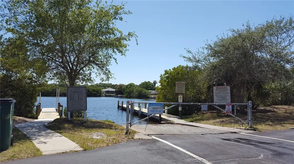 2539 Dixon Terrace Port Charlotte FL 33981