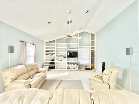 1105 Herndon Street Leesburg FL 34748