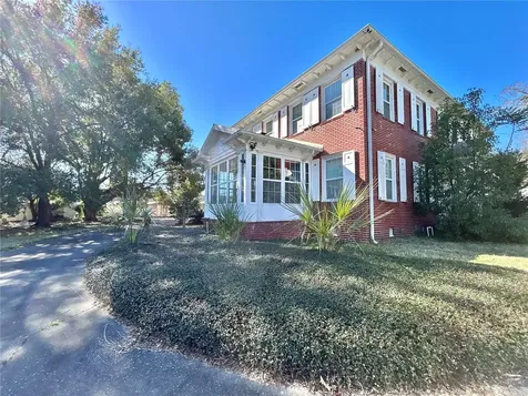 1105 Herndon Street Leesburg FL 34748