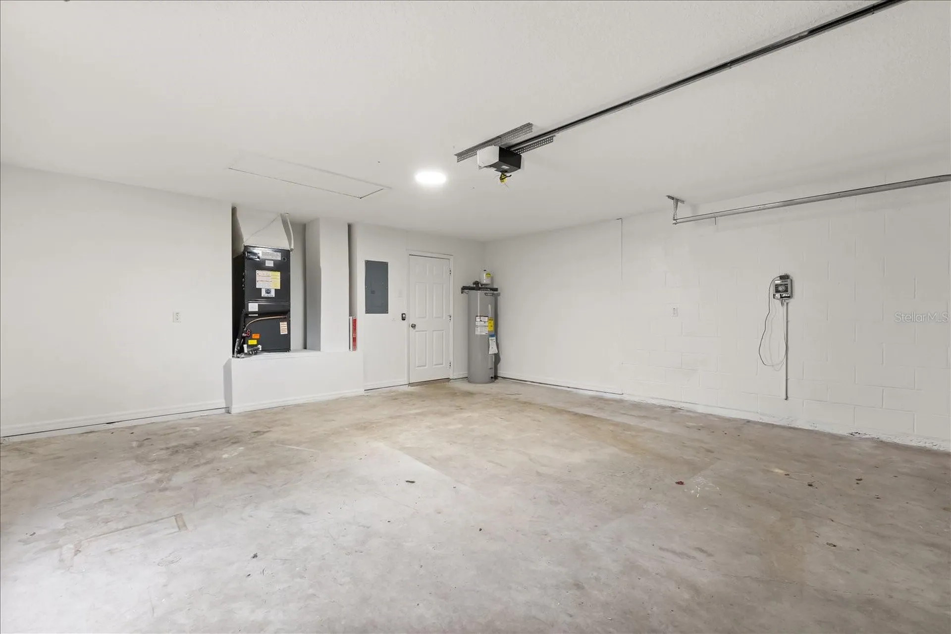 619 Rhodes Drive Deland FL 32720