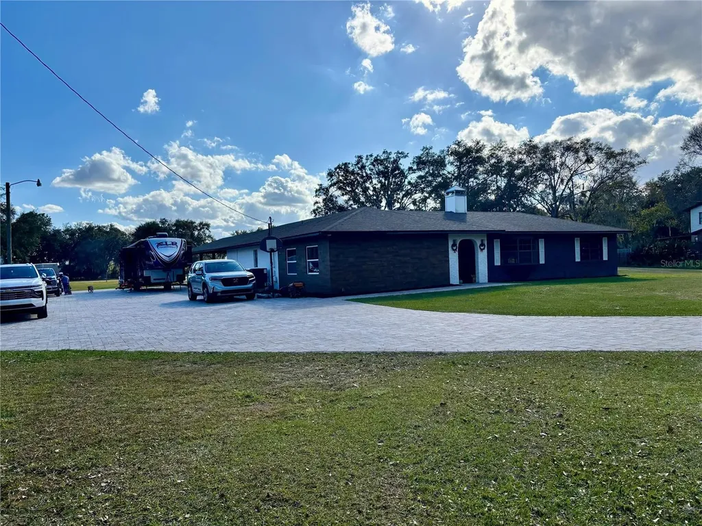 1800 Granada Boulevard Kissimmee FL 34746