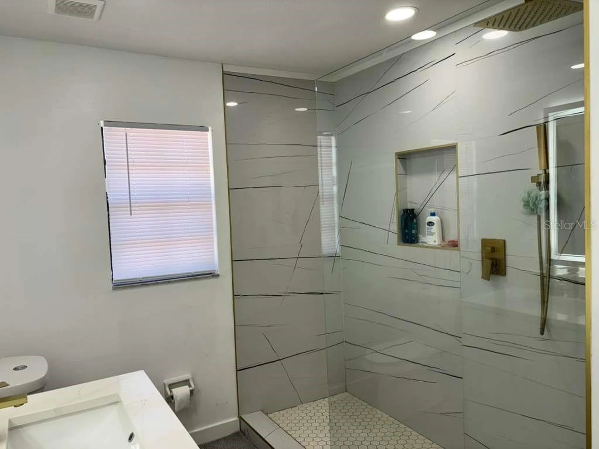 1800 Granada Boulevard Kissimmee FL 34746