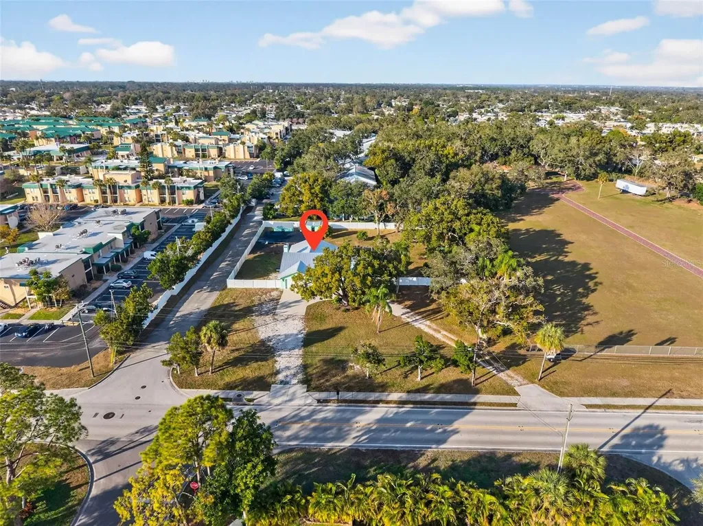 11945 74th Avenue Seminole FL 33772