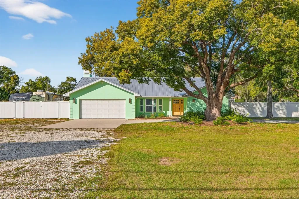 11945 74th Avenue Seminole FL 33772