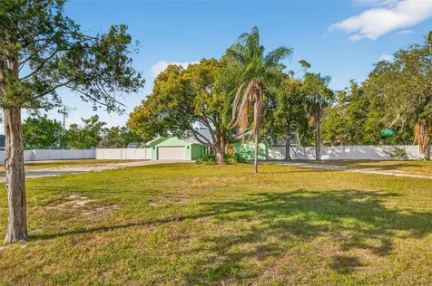 11945 74th Avenue Seminole FL 33772