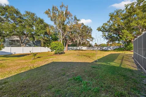 11945 74th Avenue Seminole FL 33772