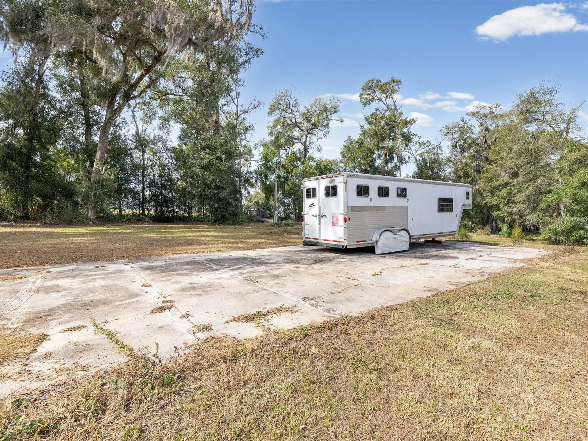 36228 Clinton Avenue Dade City FL 33525