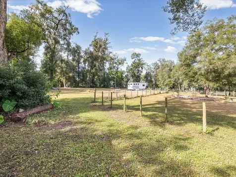 36228 Clinton Avenue Dade City FL 33525
