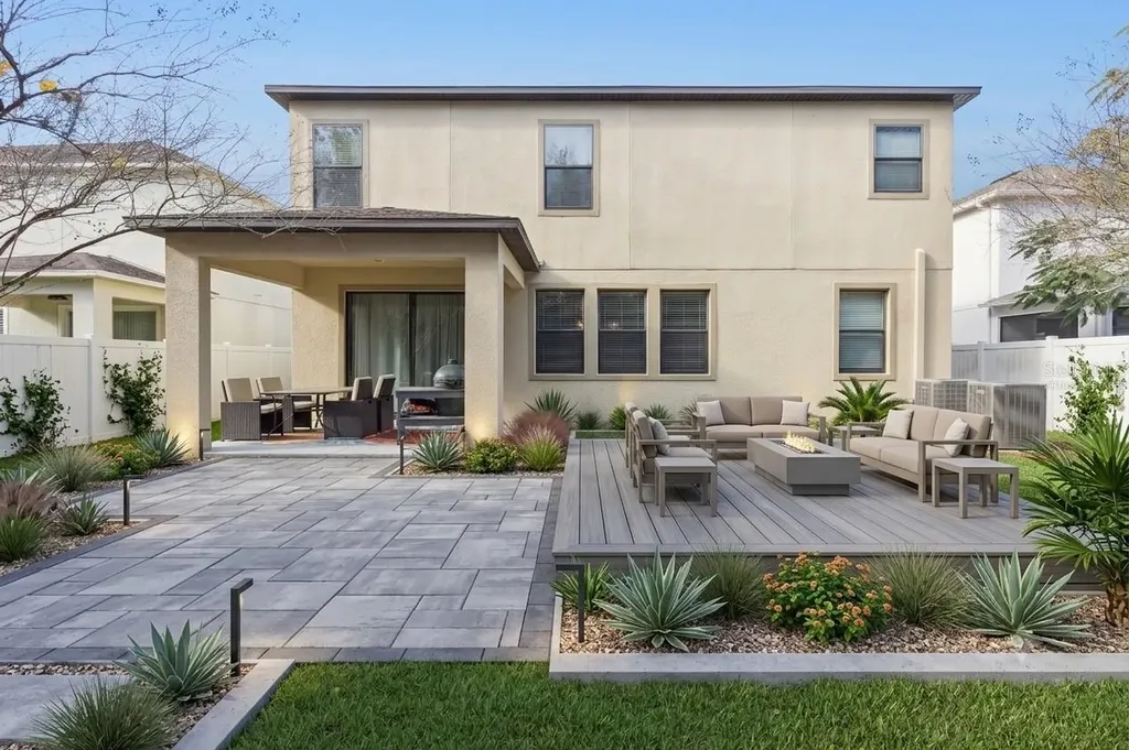 8816 Shady Pavillion Court Land O Lakes FL 34637
