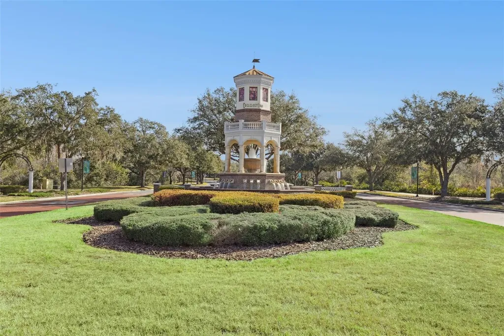 8816 Shady Pavillion Court Land O Lakes FL 34637
