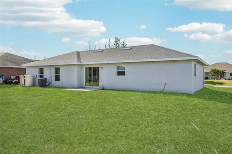 1137 NW 20th Avenue Cape Coral FL 33993