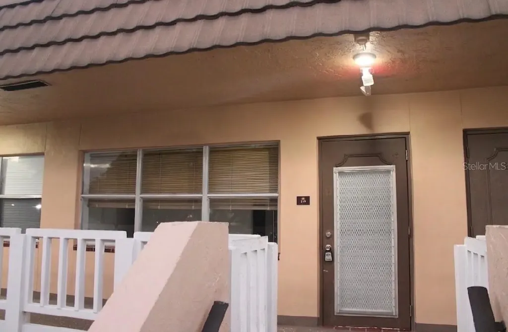 9141 Sunrise Lakes Boulevard Sunrise FL 33322