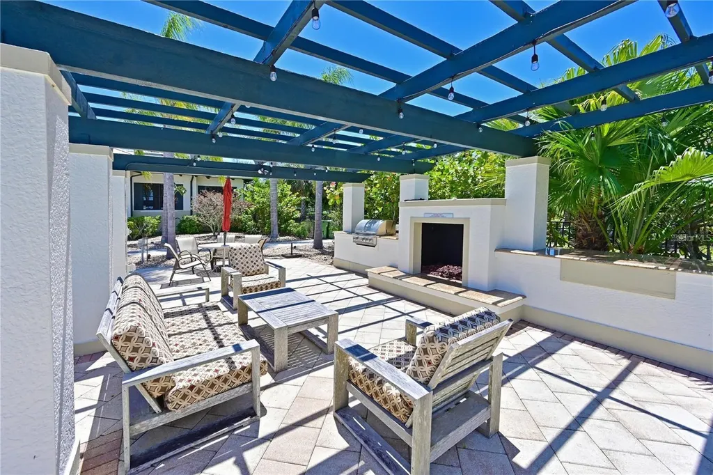 907 Tidewater Shores Loop Bradenton FL 34208