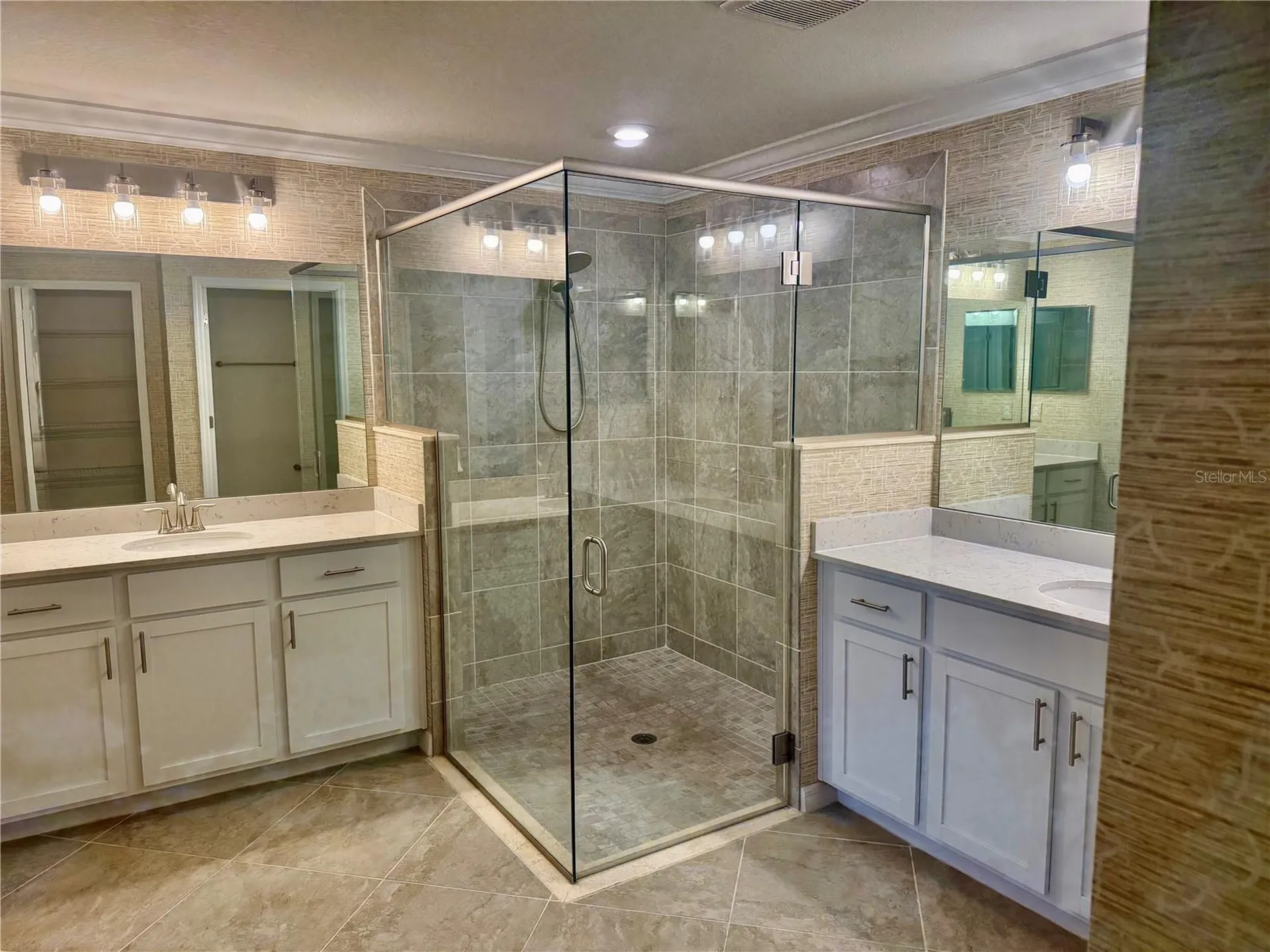 907 Tidewater Shores Loop Bradenton FL 34208