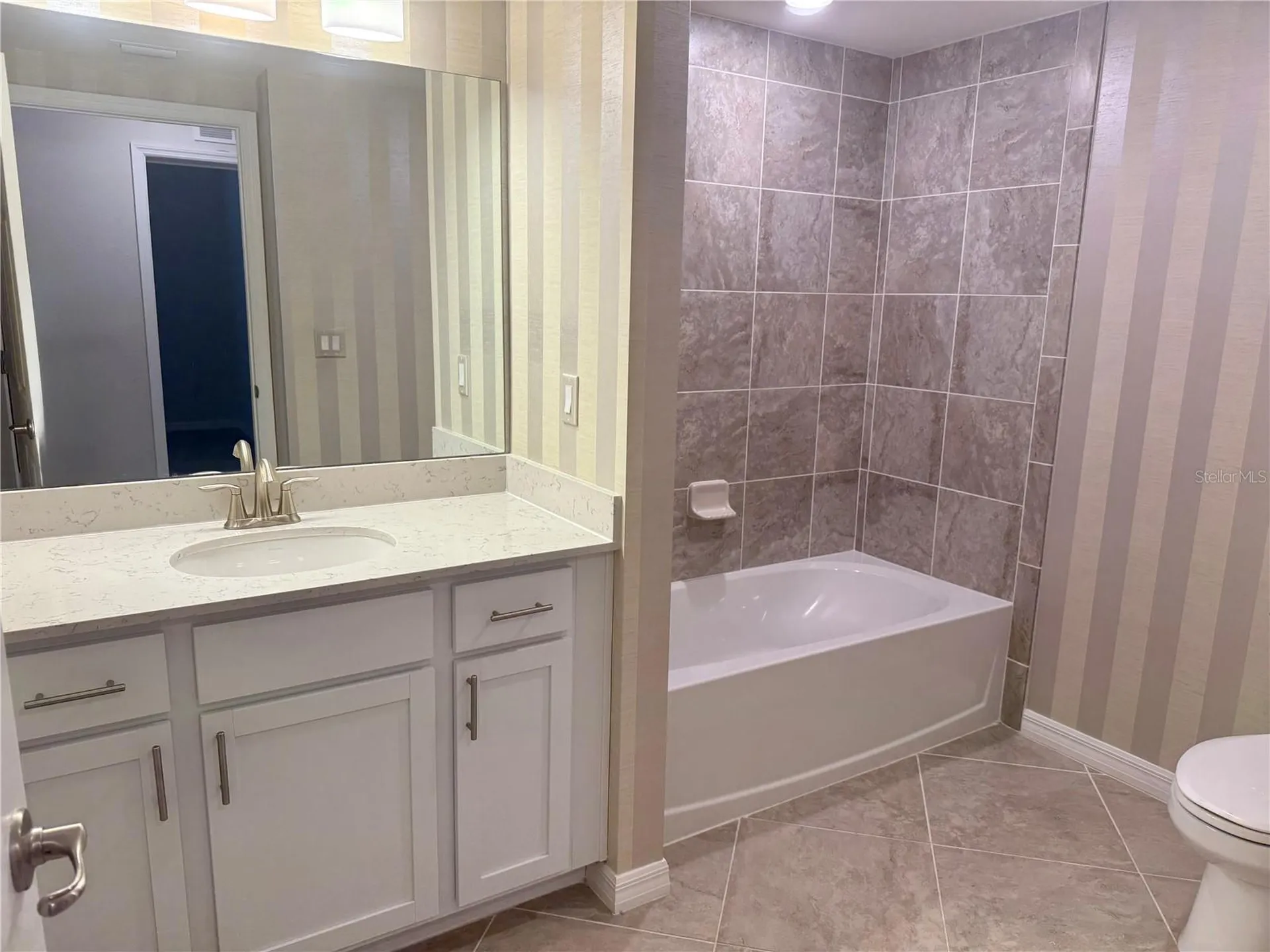 907 Tidewater Shores Loop Bradenton FL 34208