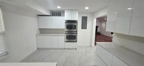 8273 Wilson Terrace Orlando FL 32819