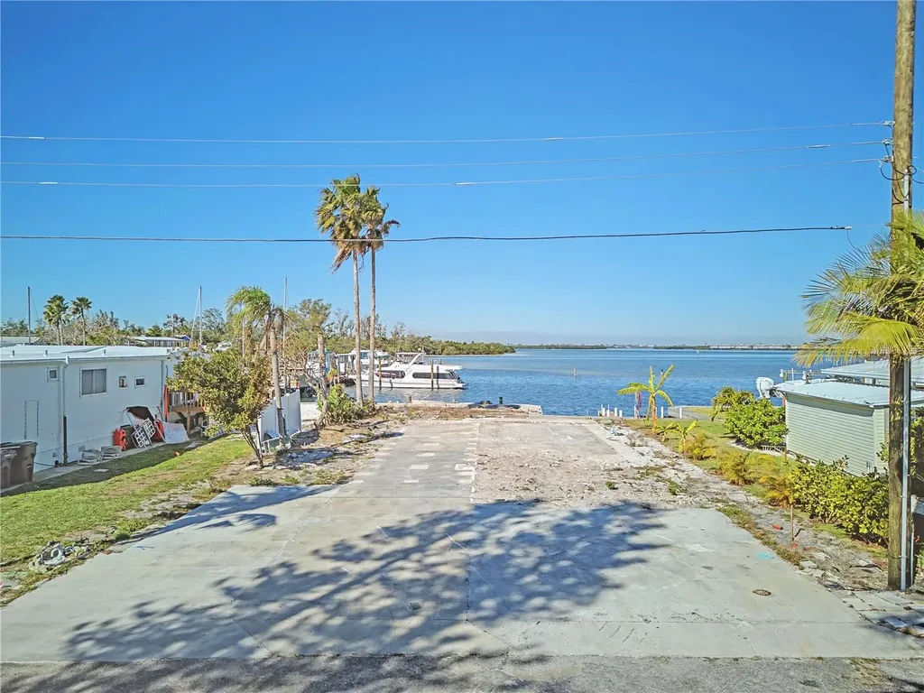 3510 115th Street W Bradenton FL 34210