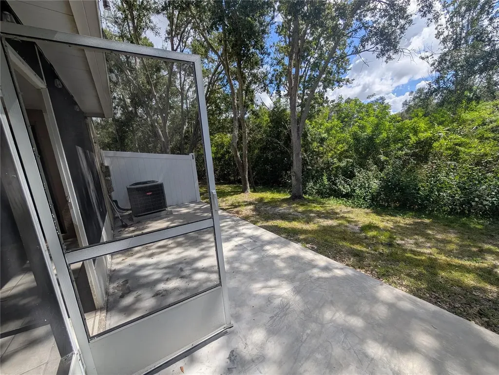 4321 Deermont Circle Tampa FL 33624