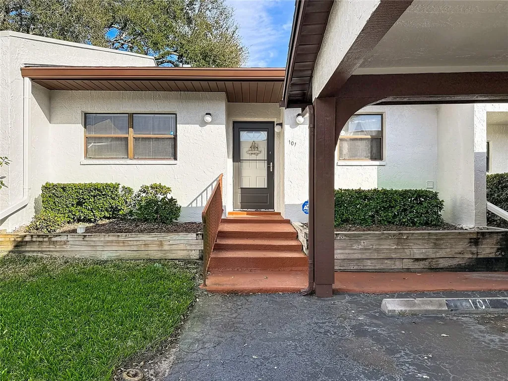 7623 Radcliffe Circle Port Richey FL 34668
