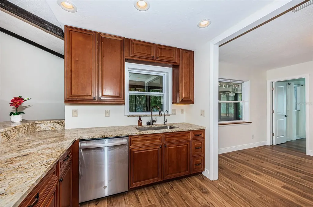 4723 114th Street N Madeira Beach FL 33708
