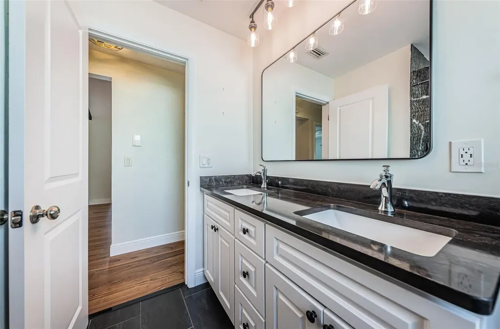 4723 114th Street N Madeira Beach FL 33708