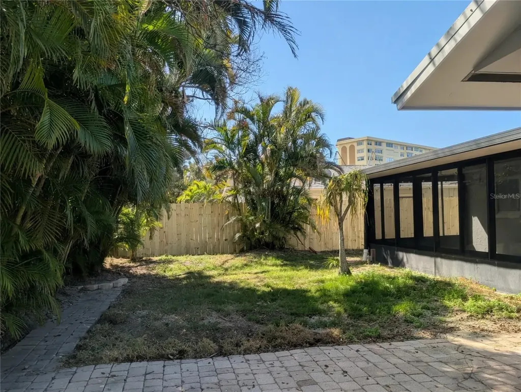 4723 114th Street N Madeira Beach FL 33708