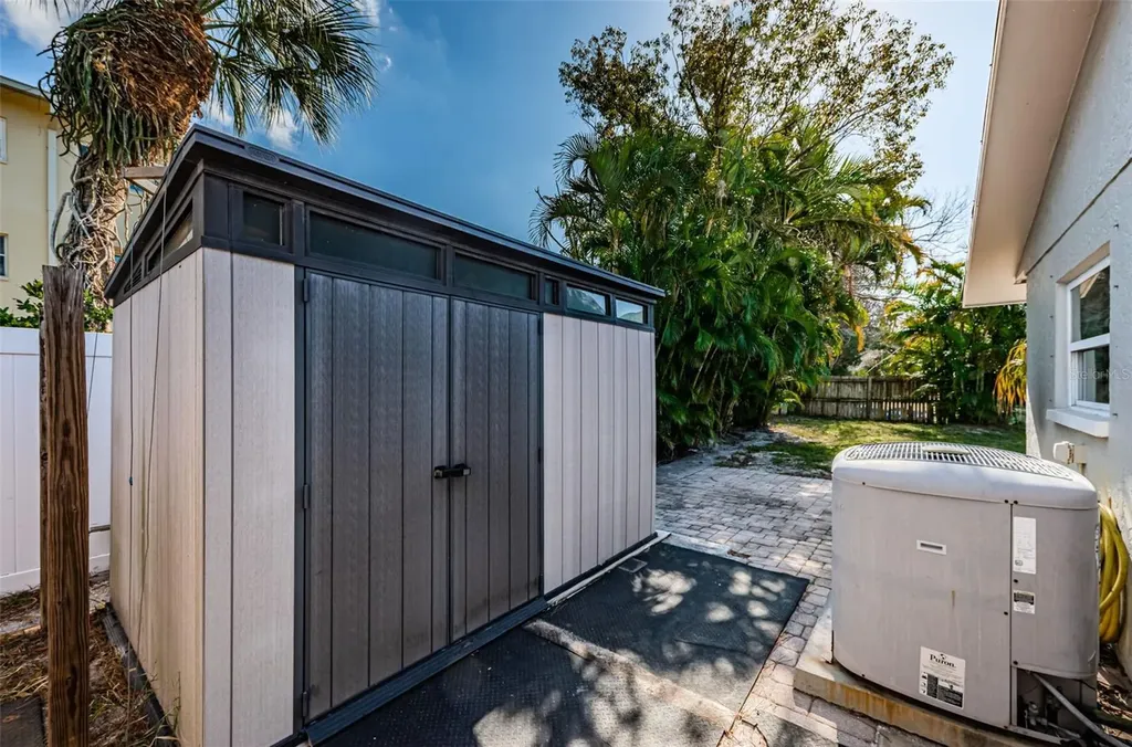 4723 114th Street N Madeira Beach FL 33708