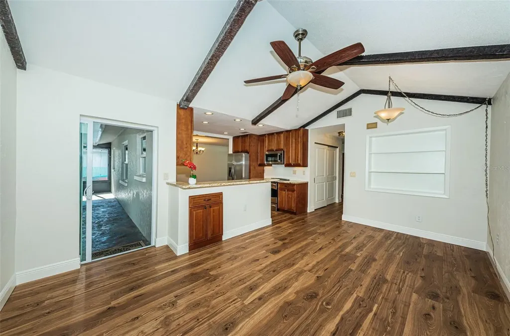 4723 114th Street N Madeira Beach FL 33708