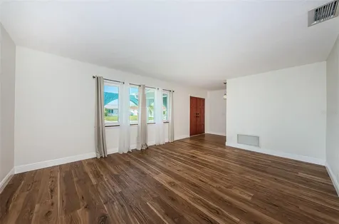 4723 114th Street N Madeira Beach FL 33708