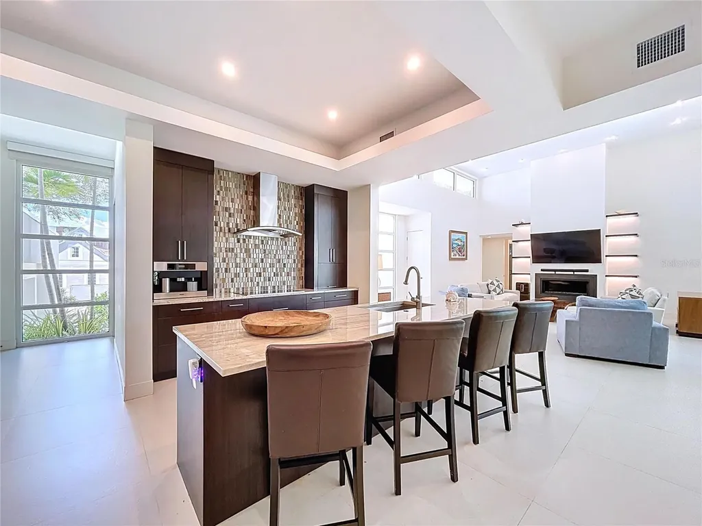 1347 Harbor Drive Sarasota FL 34239