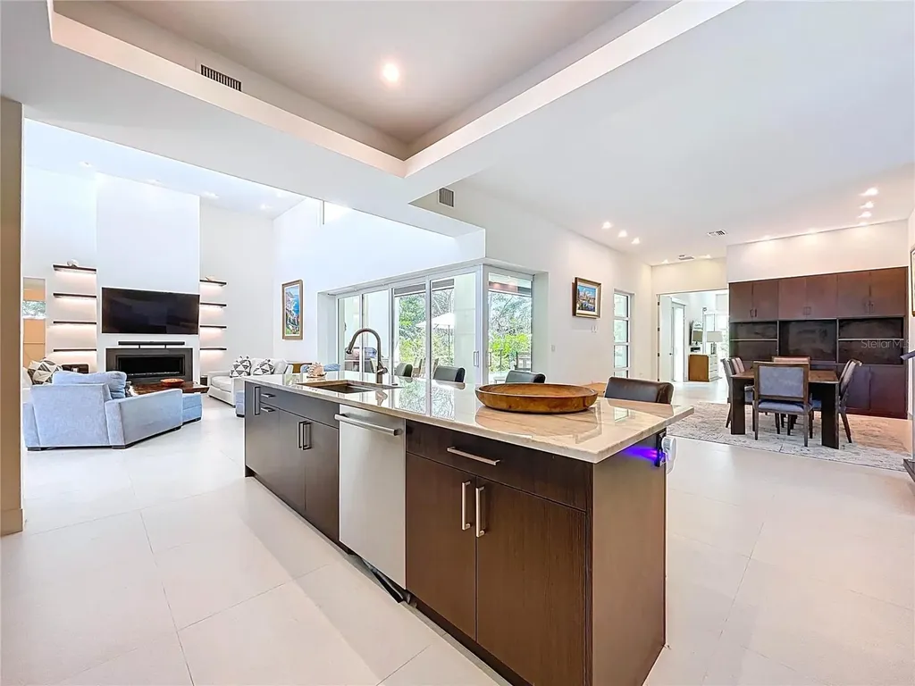 1347 Harbor Drive Sarasota FL 34239