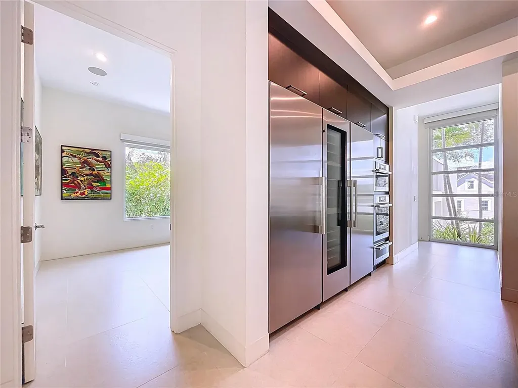 1347 Harbor Drive Sarasota FL 34239