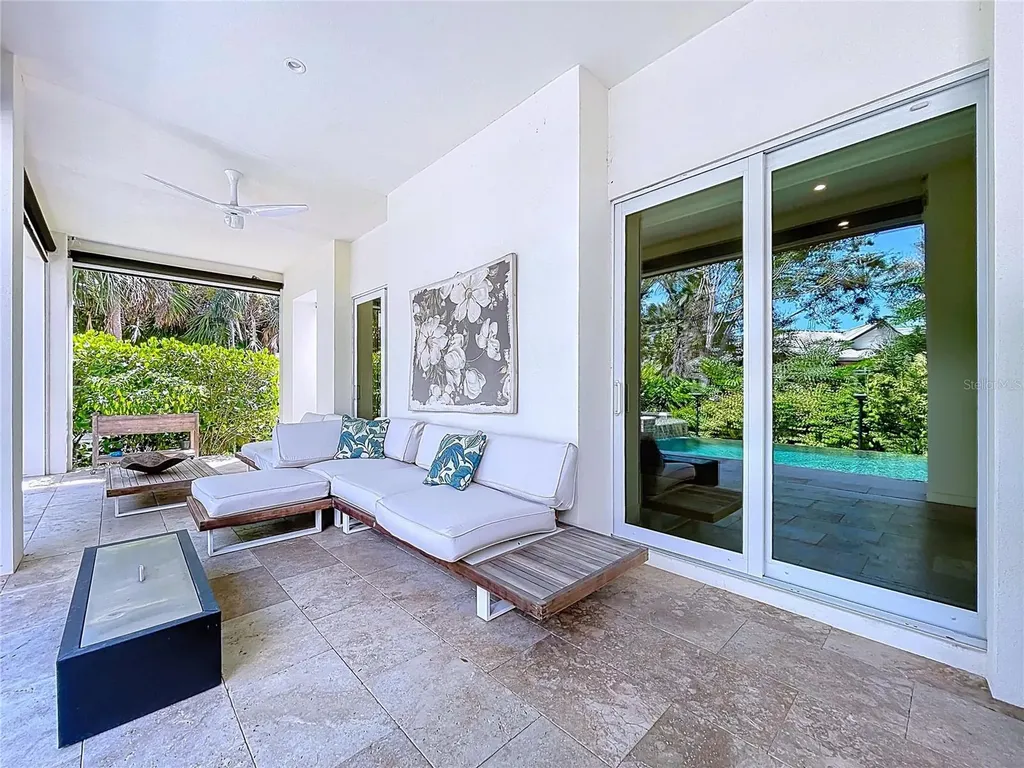 1347 Harbor Drive Sarasota FL 34239