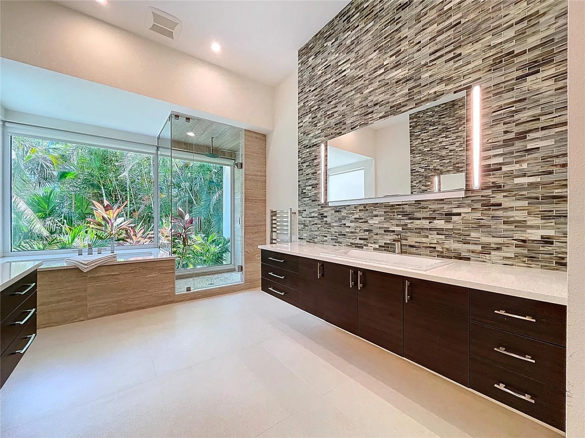 1347 Harbor Drive Sarasota FL 34239