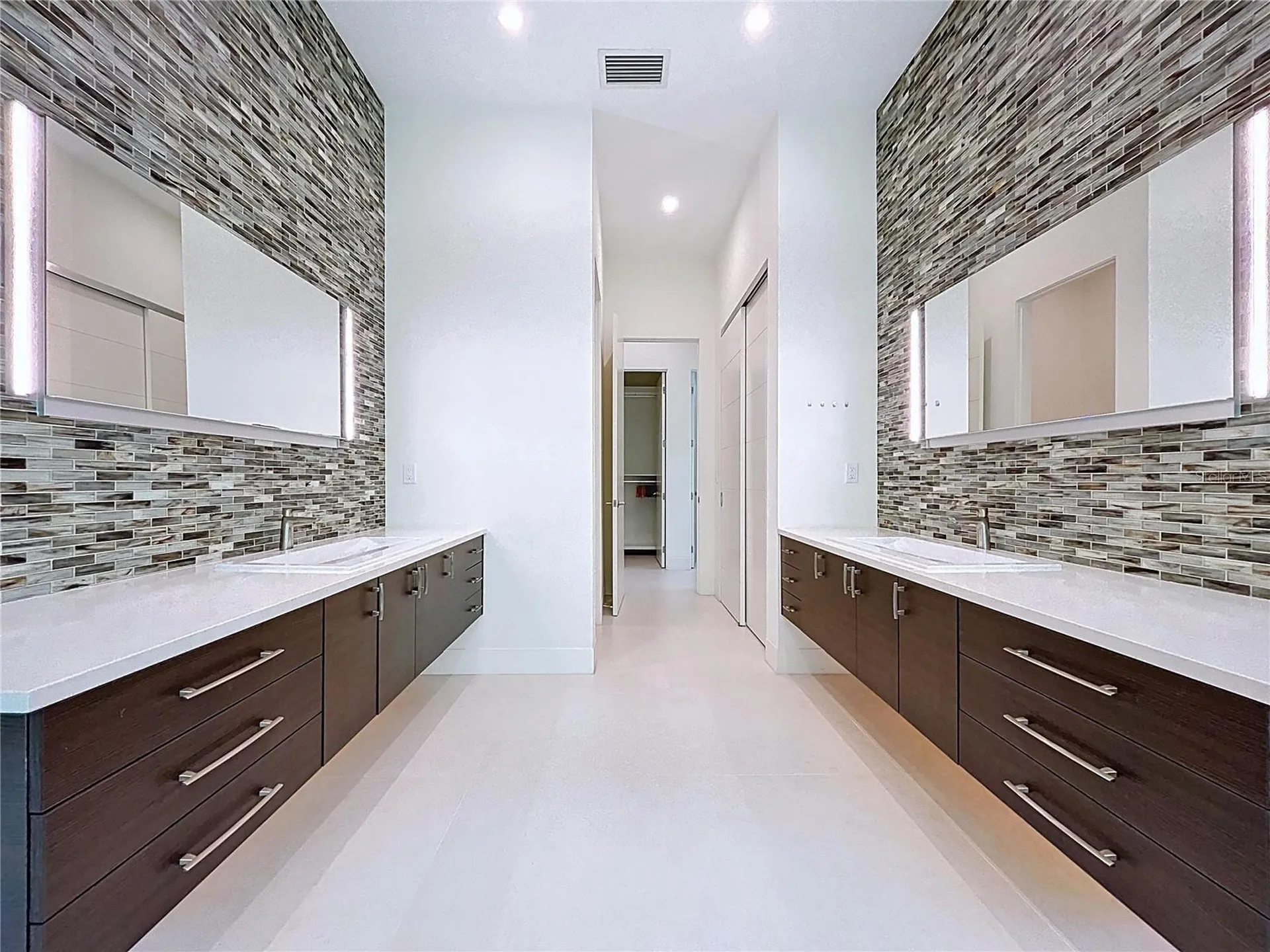 1347 Harbor Drive Sarasota FL 34239