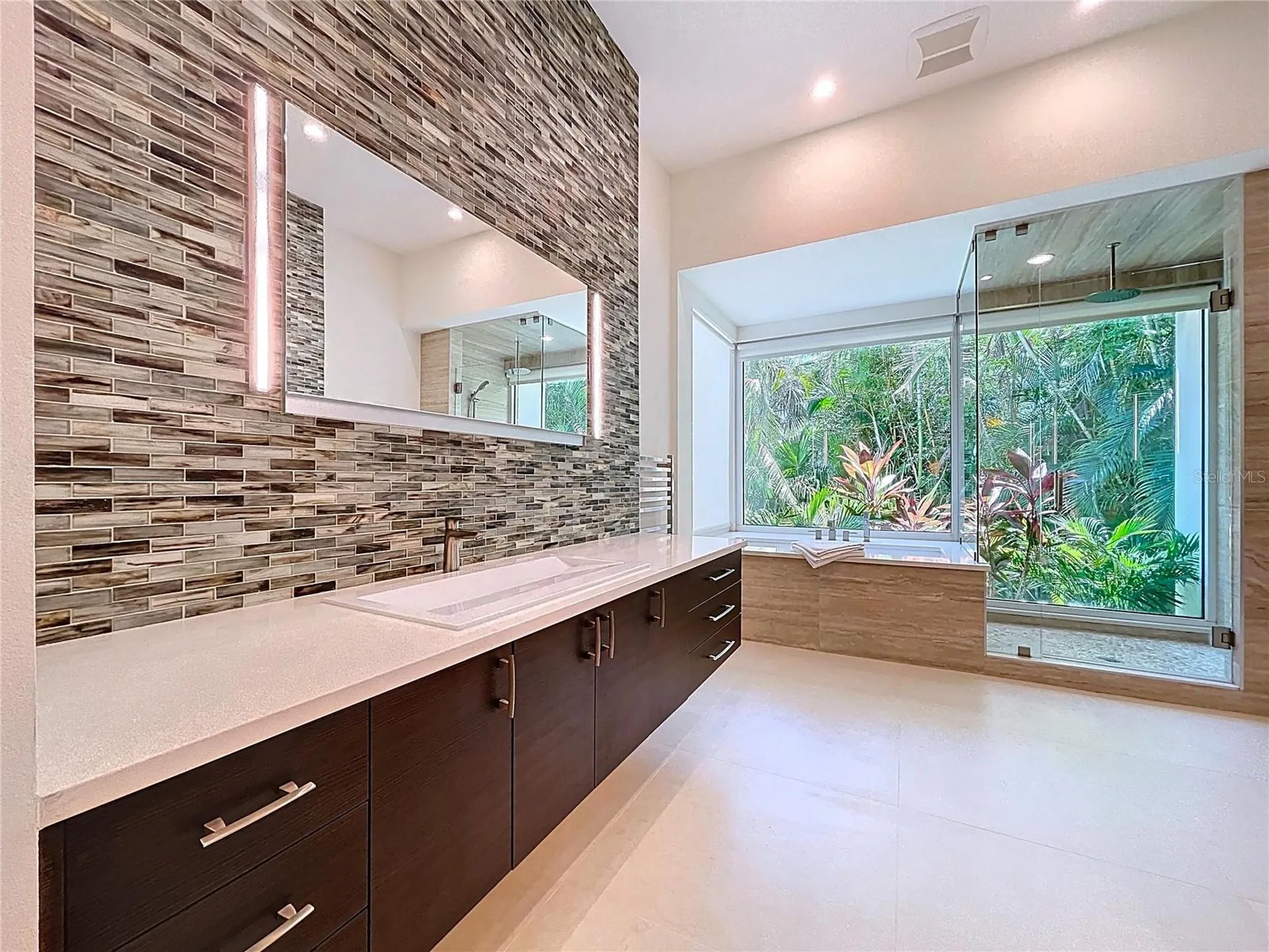 1347 Harbor Drive Sarasota FL 34239