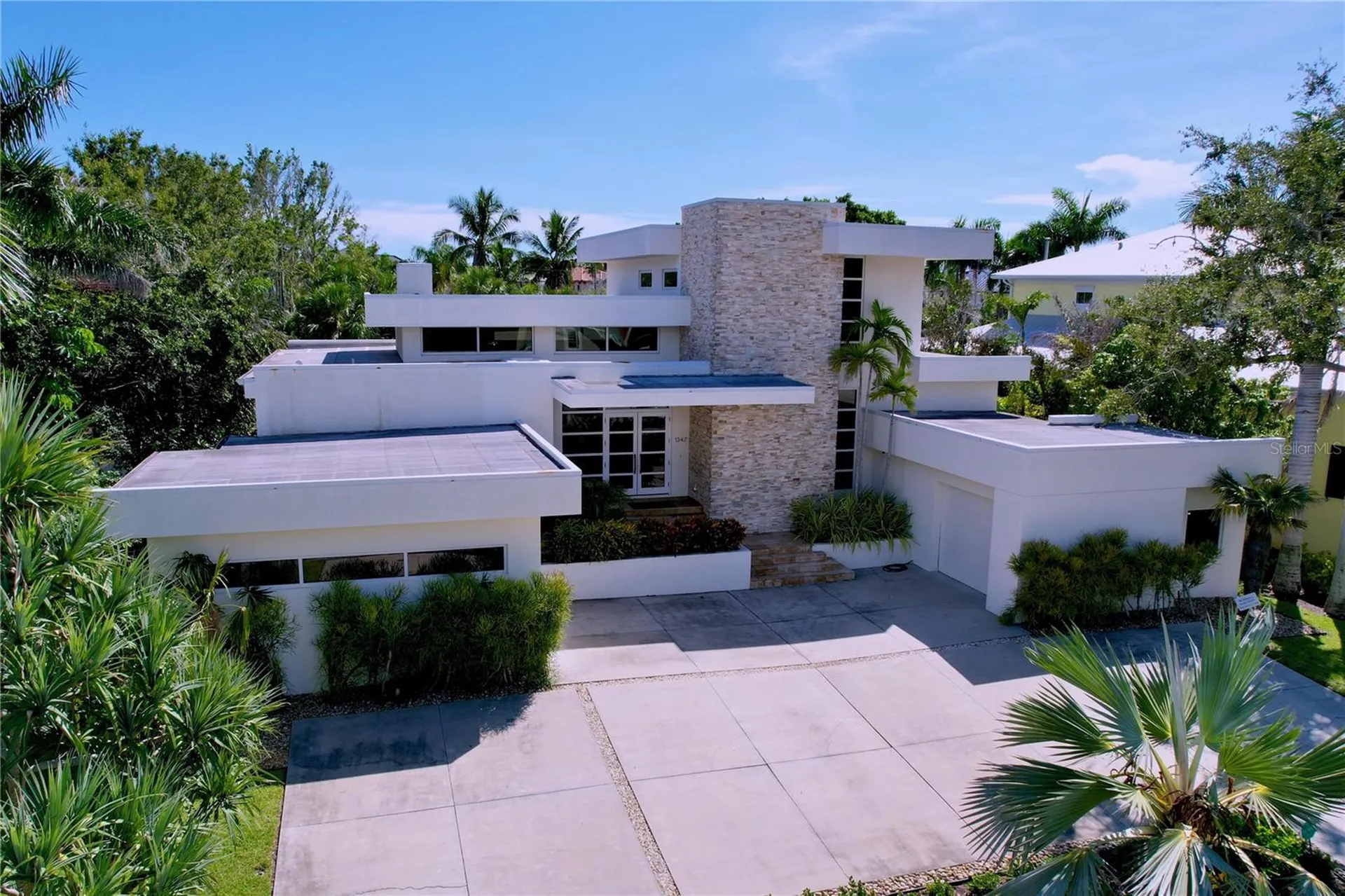 1347 Harbor Drive Sarasota FL 34239