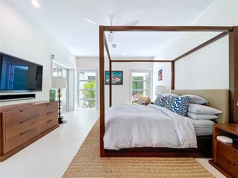 1347 Harbor Drive Sarasota FL 34239
