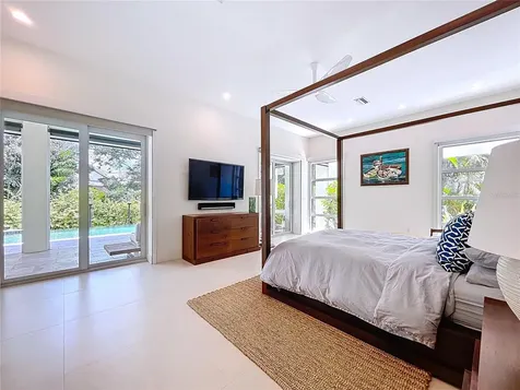 1347 Harbor Drive Sarasota FL 34239